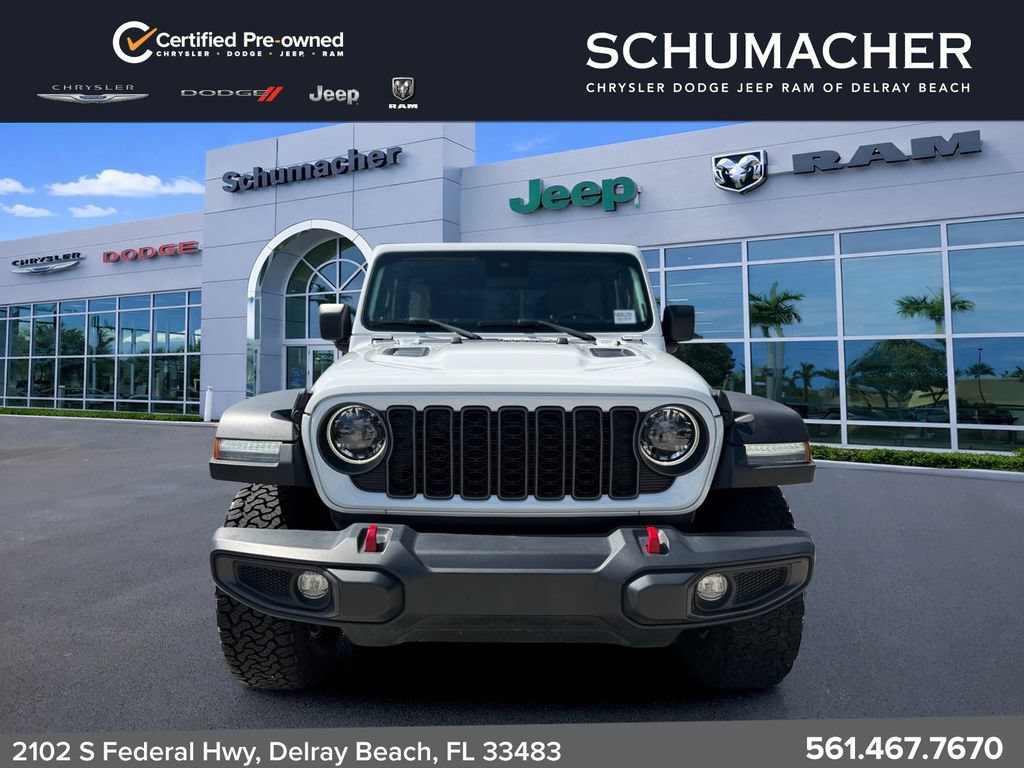 Used 2024 Jeep Wrangler Unlimited Rubicon AWD/4WD image 2