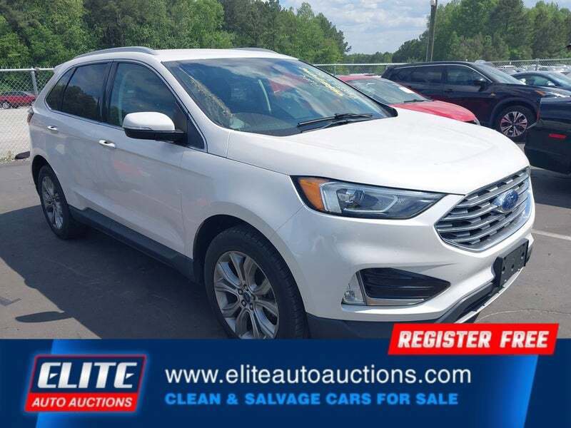 Used 2019 Ford Edge Titanium FWD image 1
