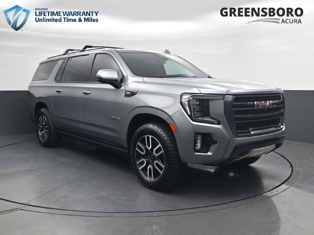 Used 2023 GMC Yukon XL AT4 w/ AT4 Premium Package AWD/4WD image 3