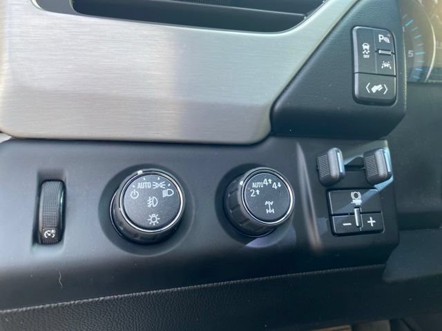 Used 2019 GMC Yukon XL SLT AWD/4WD image 23