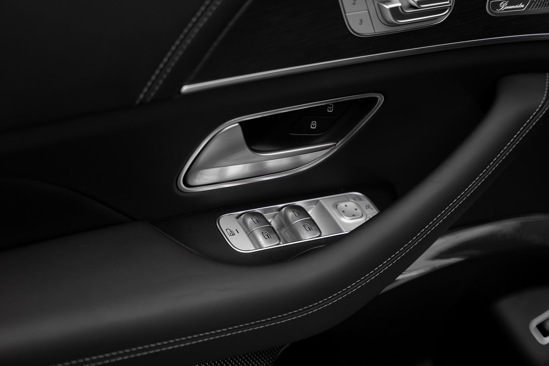 Used 2024 Mercedes-Benz GLS 63 AMG 4MATIC w/ AMG Night Package image 63