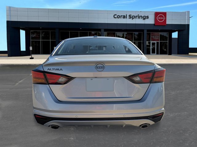 New 2025 Nissan Altima 2.5 SV w/ SV Special Edition Package image 4