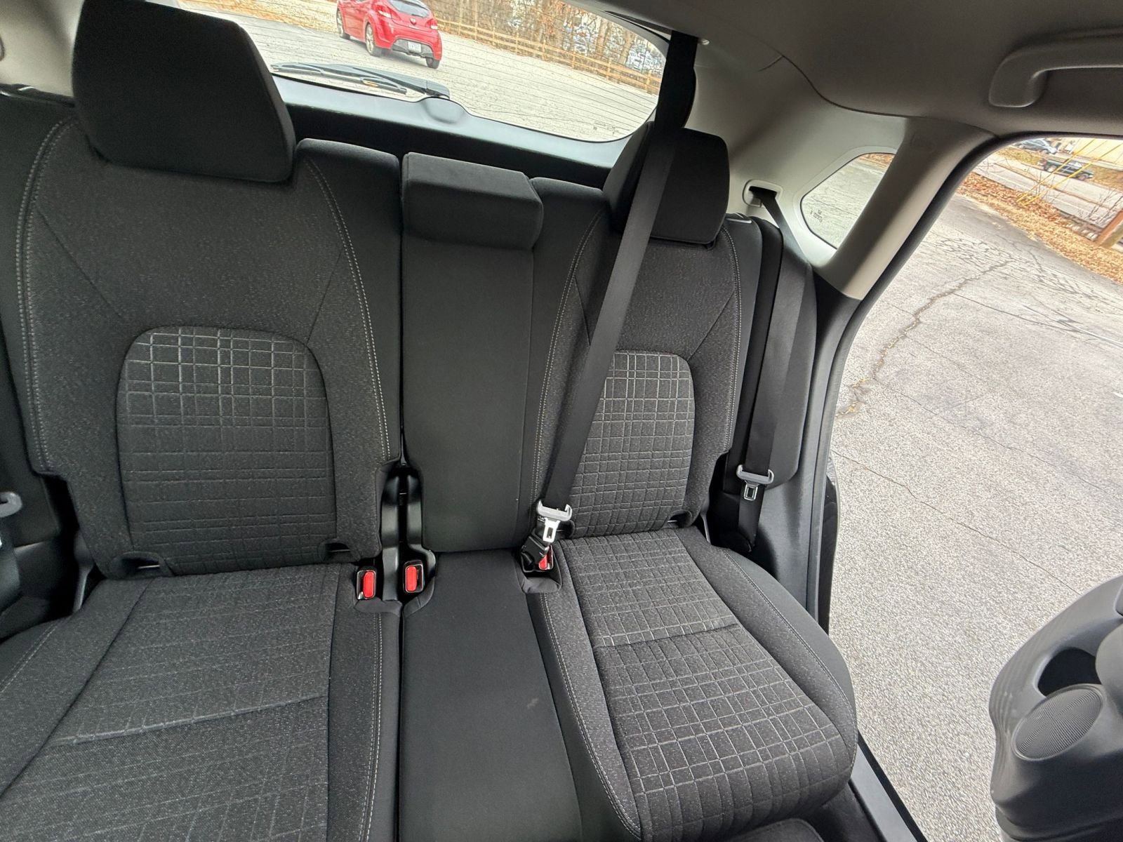 Used 2025 Honda HR-V LX image 36