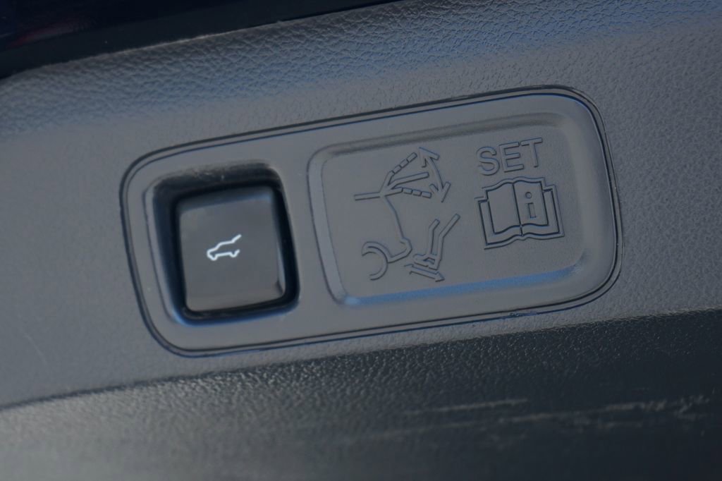Used 2022 Ford Expedition Max Limited RWD image 13