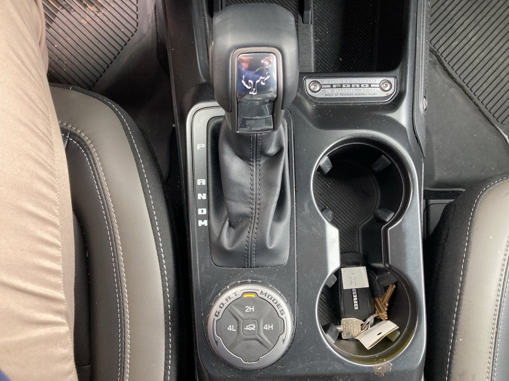 Used 2025 Ford Bronco Outer Banks image 27