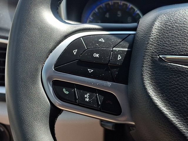 Certified 2023 Chrysler Pacifica Touring-L FWD image 20