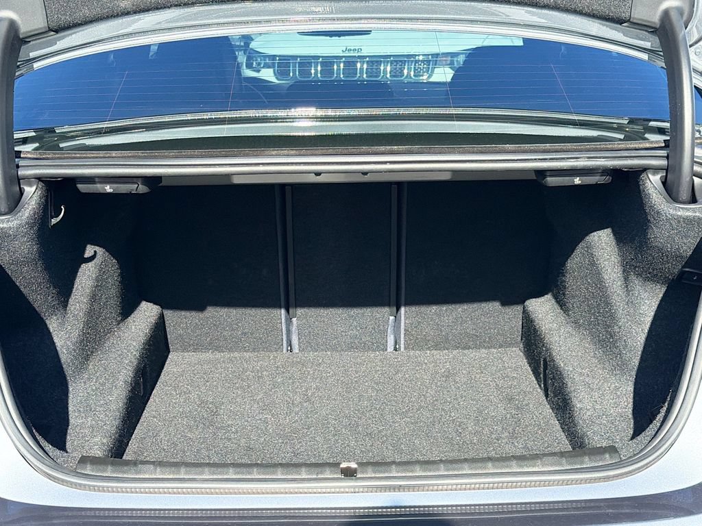 Used 2019 BMW 530i w/ M Sport Package RWD image 11