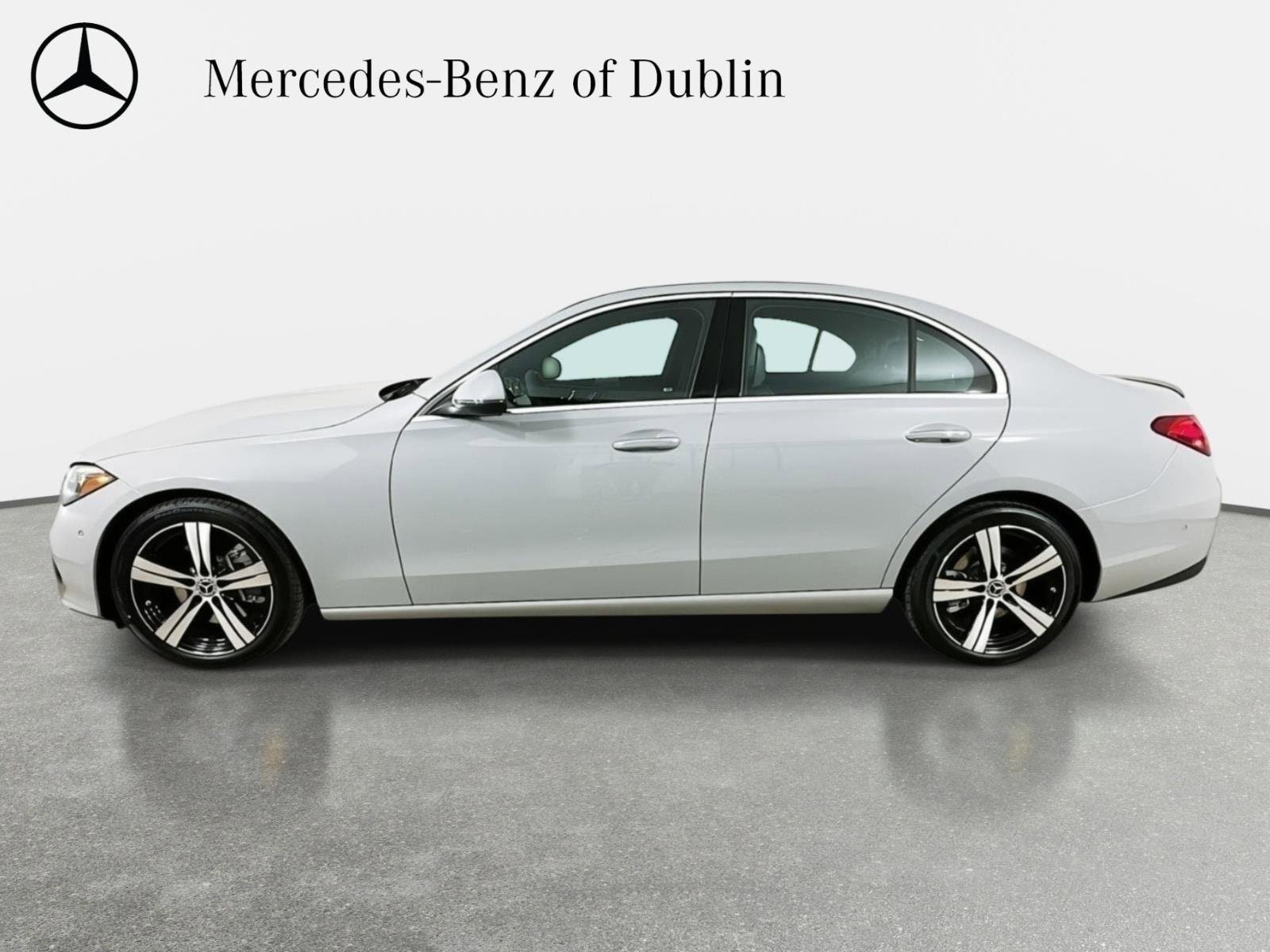 Used 2026 Mercedes-Benz C 300 4MATIC Sedan image 4