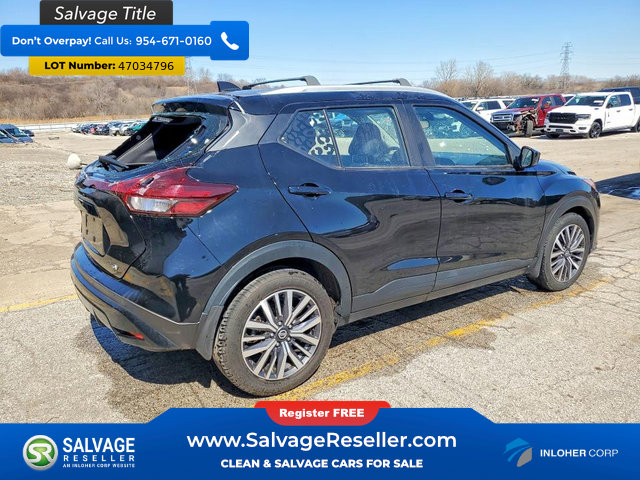 Used 2021 Nissan Kicks SV image 4