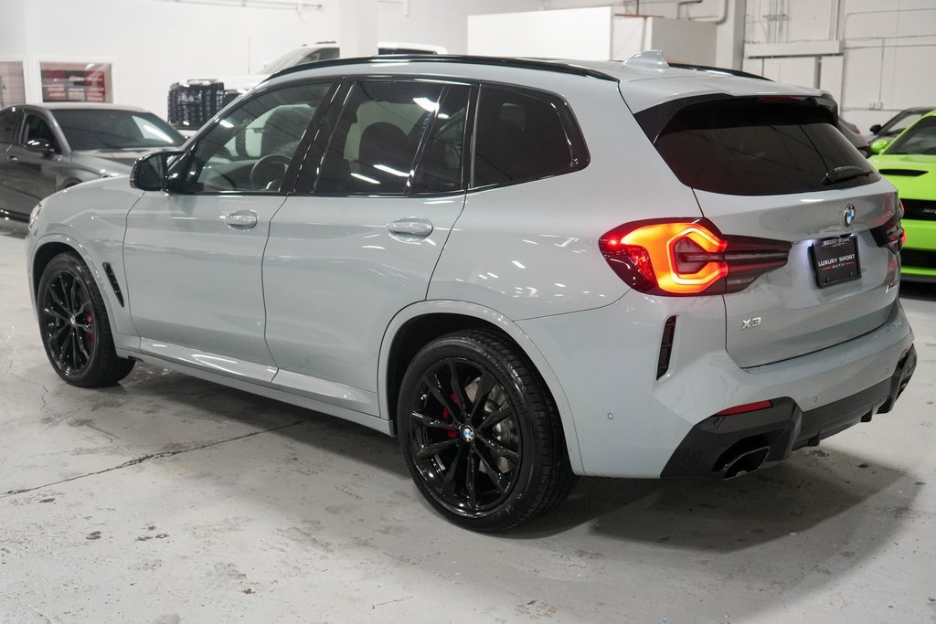 Used 2024 BMW X3 M40i image 3