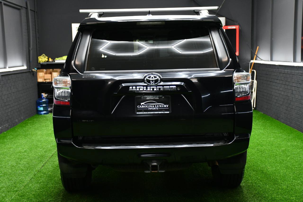 Used 2015 Toyota 4Runner SR5 image 3