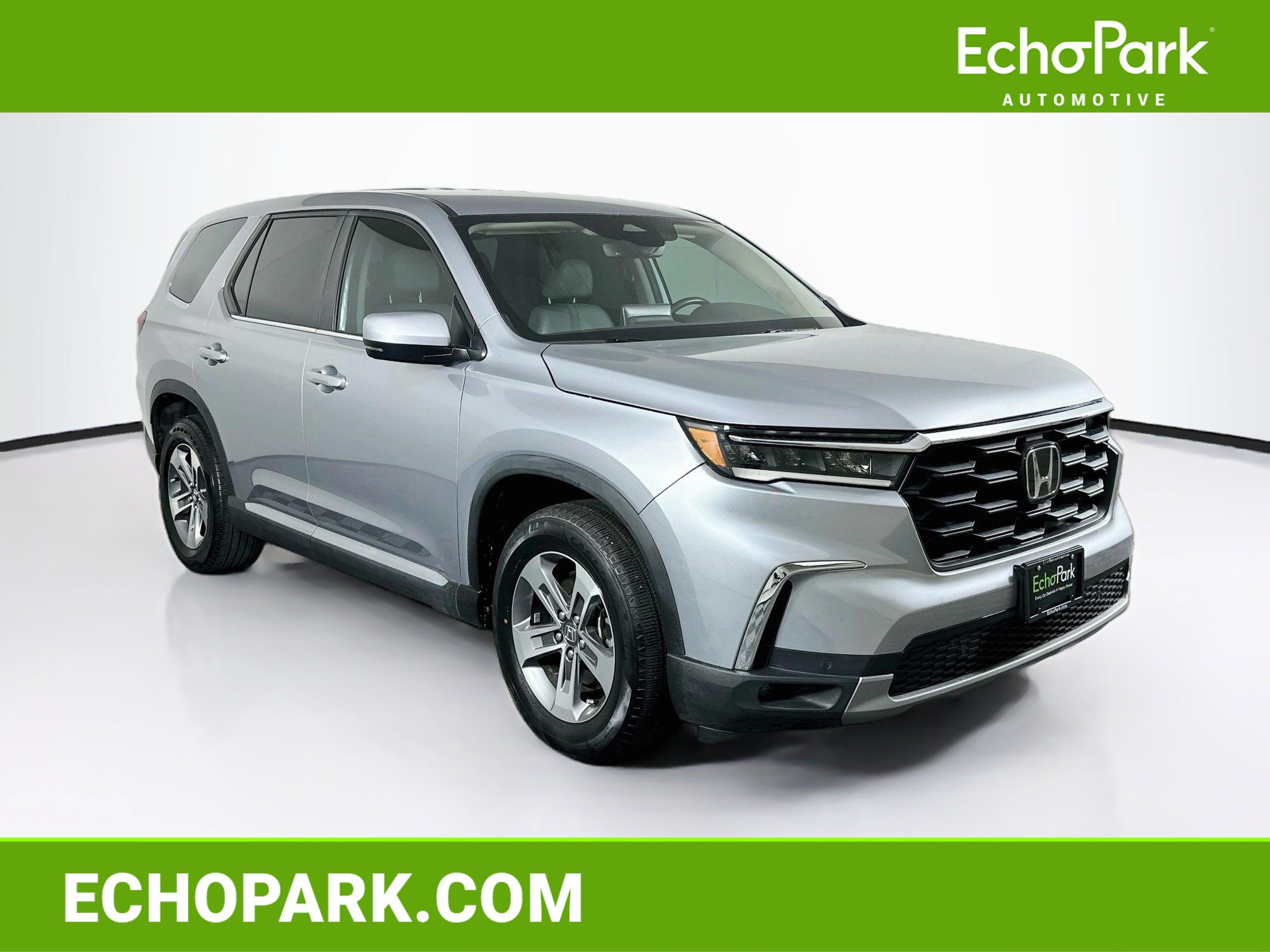 Used 2025 Honda Pilot EX-L image 1