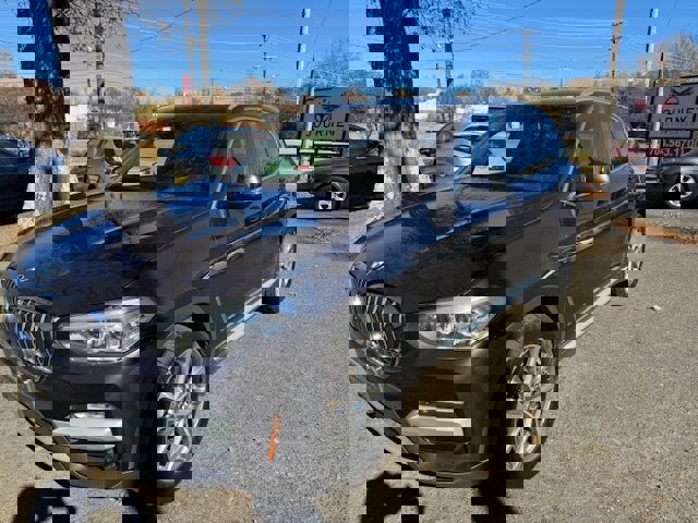 Used 2018 BMW X3 xDrive30i image 1