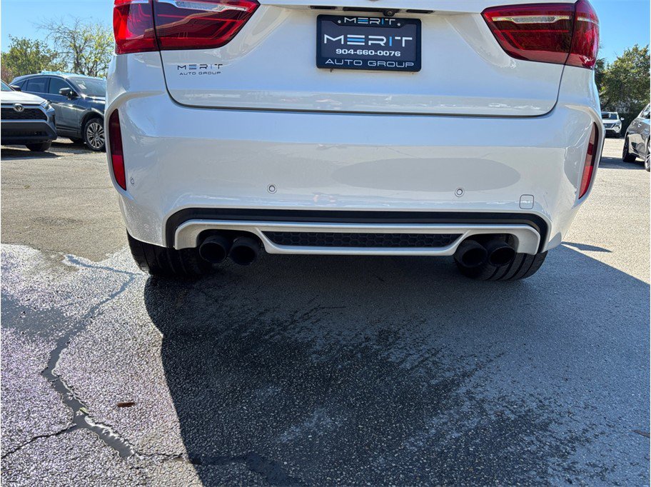 Used 2018 BMW X6 M AWD/4WD image 18
