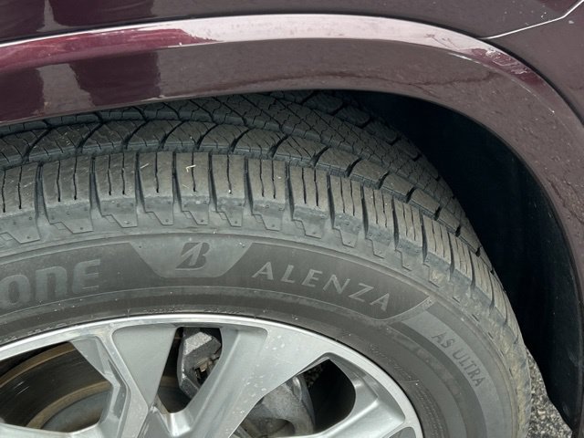 Used 2019 Chevrolet Traverse Premier w/ LPO, Floor Liner Package AWD/4WD image 17
