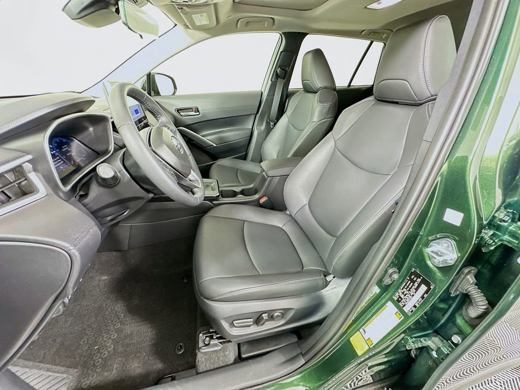 Certified 2026 Toyota Corolla Cross XLE w/ Convenience Package FWD image 21