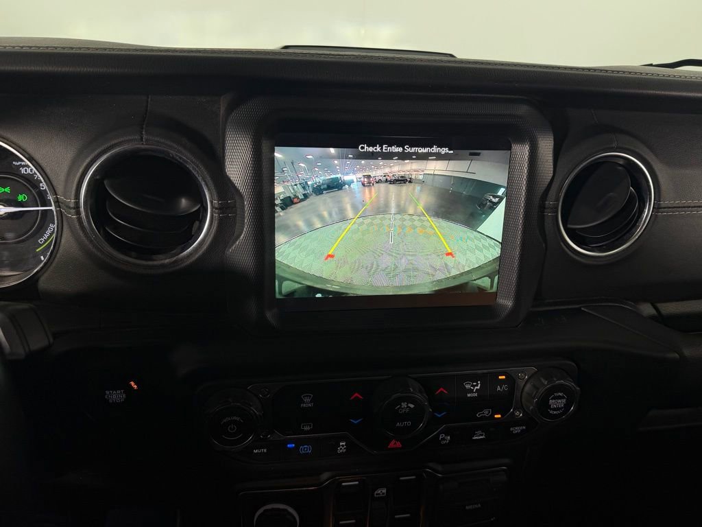 Used 2021 Jeep Wrangler Unlimited Sahara w/ Safety Group image 18