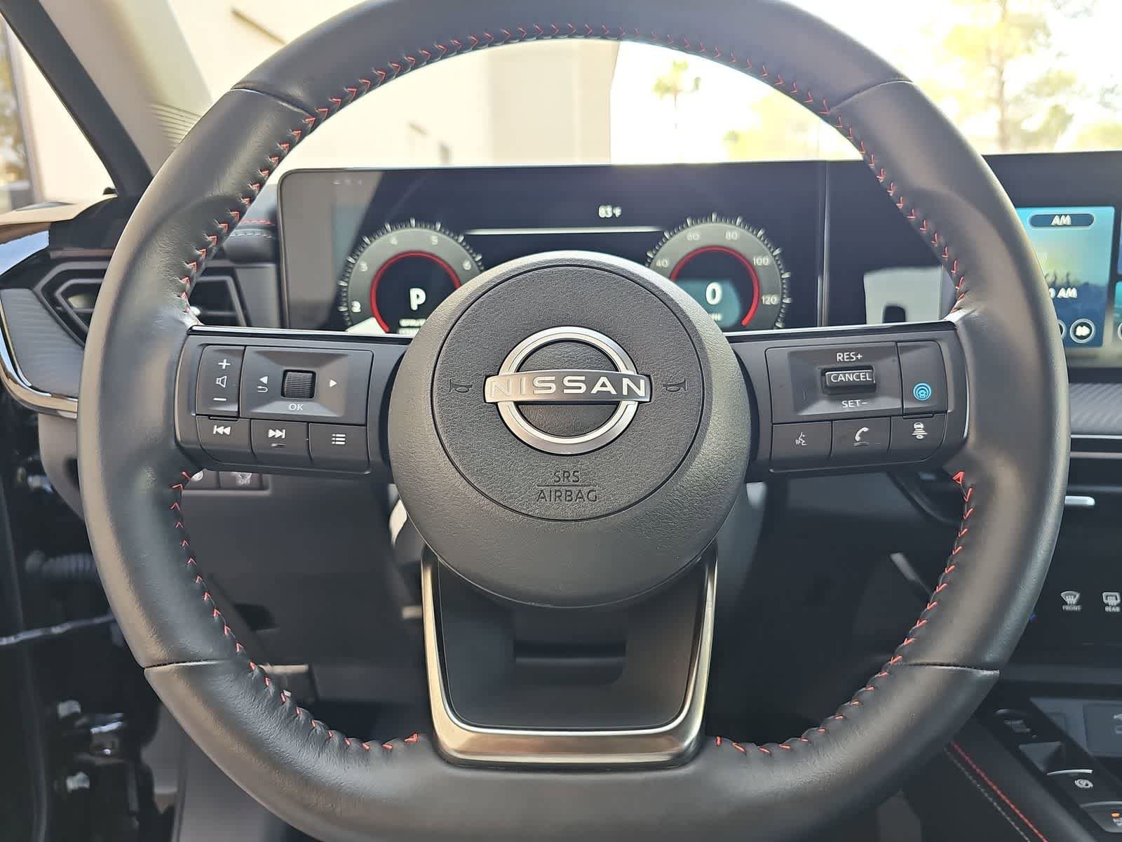Used 2025 Nissan Kicks SR FWD image 19