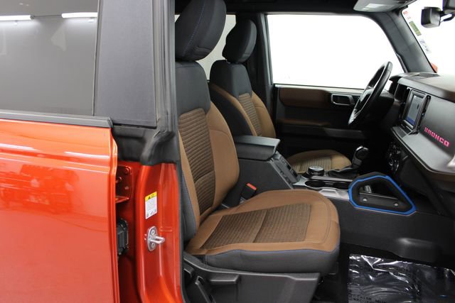 Used 2023 Ford Bronco Outer Banks AWD/4WD image 25