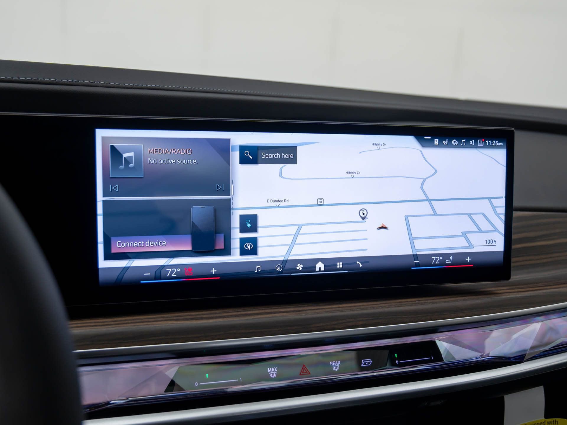 Certified 2025 BMW i7 xDrive60 image 25