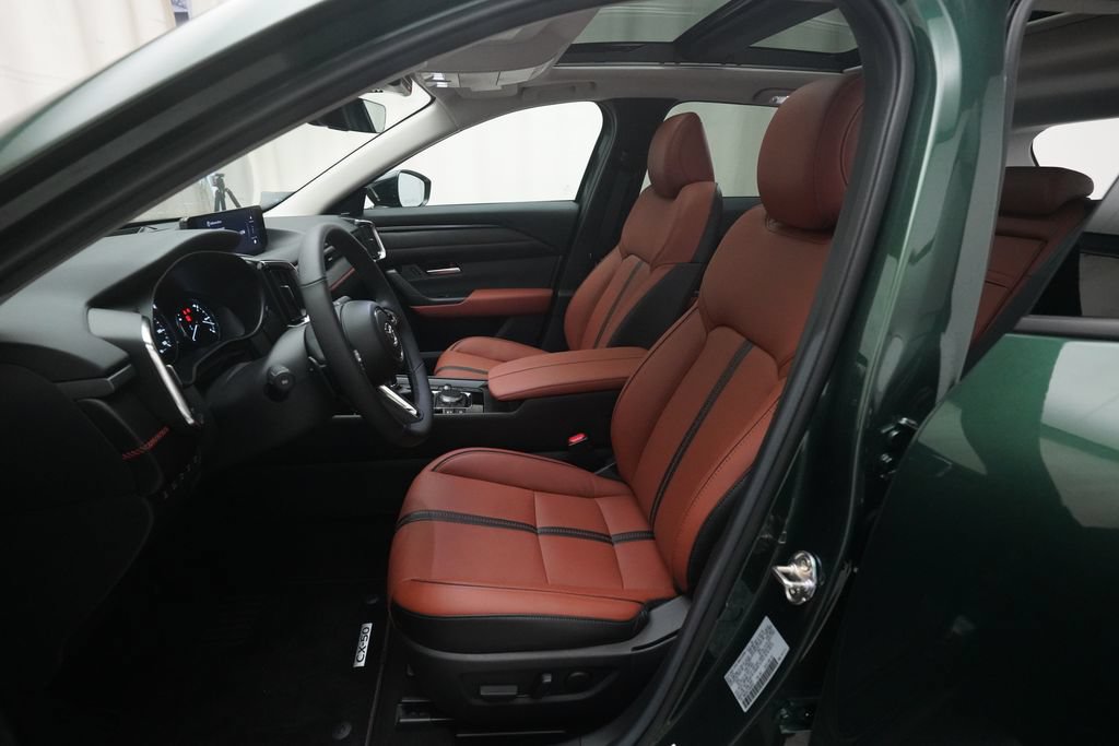 Certified 2025 MAZDA CX-50 2.5 Turbo w/ Premium Plus Pkg AWD/4WD image 7