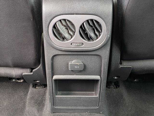 Used 2017 Volkswagen Tiguan S FWD image 17