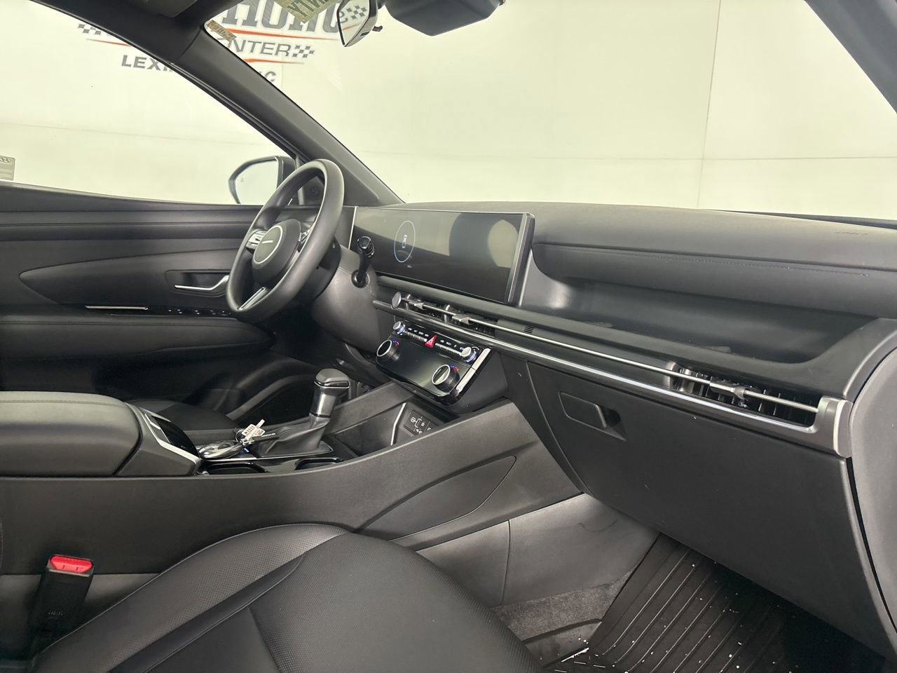 Used 2025 Hyundai Santa Cruz SEL image 26