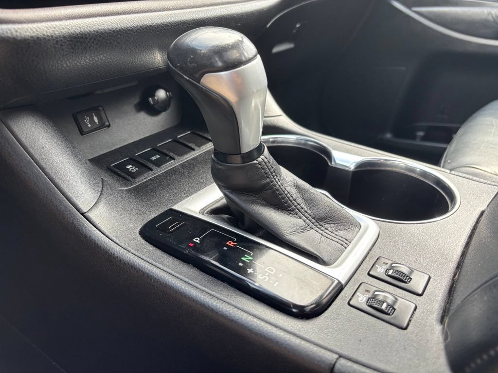 Used 2014 Toyota Highlander XLE FWD image 41