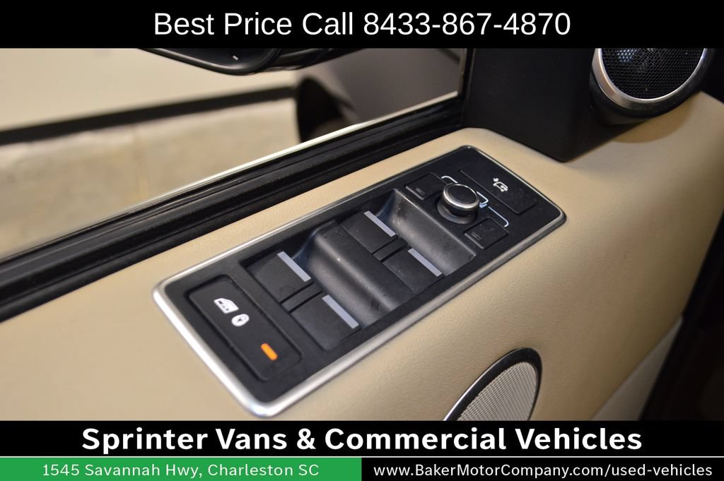 Used 2017 Land Rover Range Rover Supercharged AWD/4WD image 18