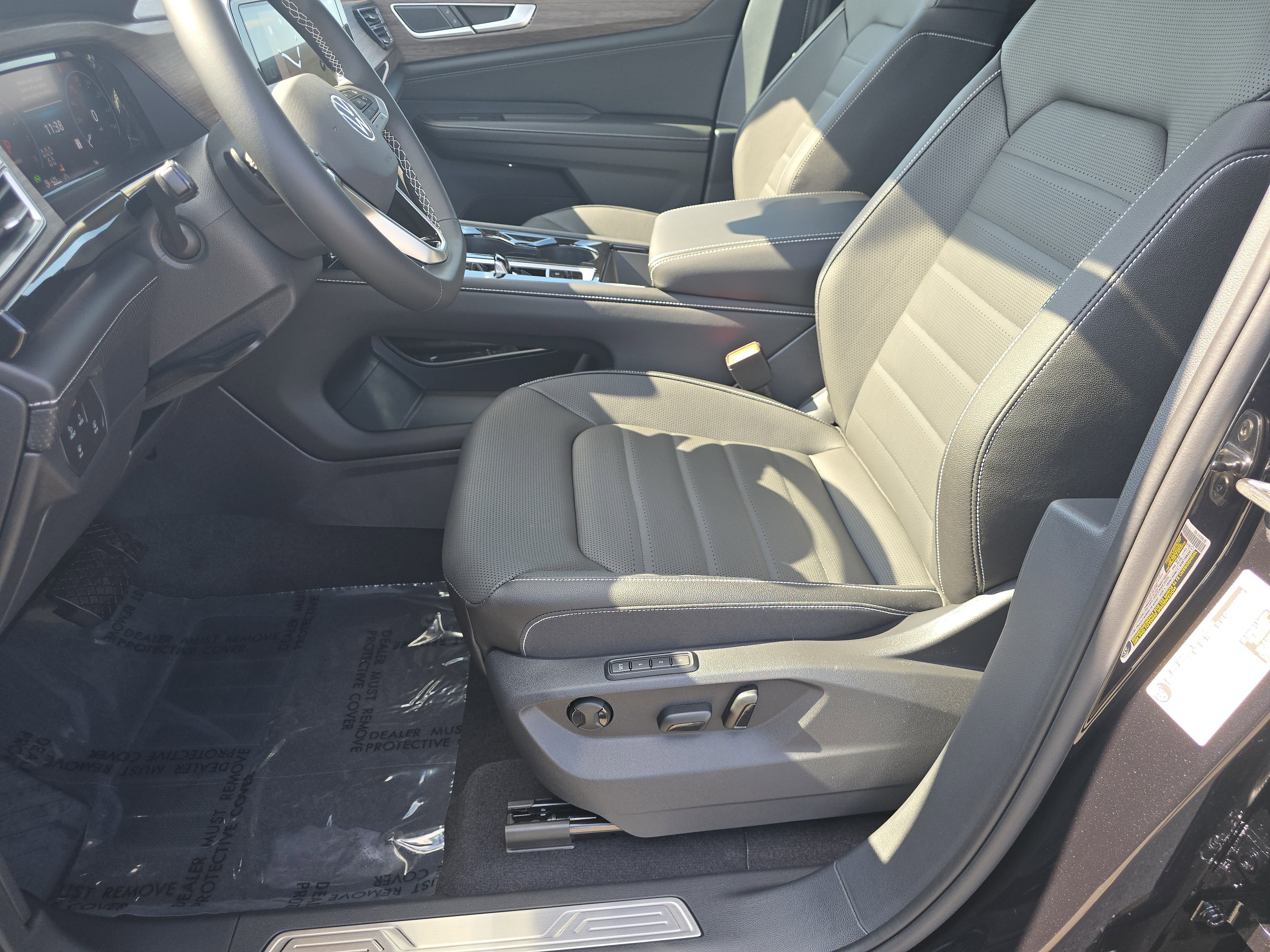 New 2026 Volkswagen Atlas SEL image 19