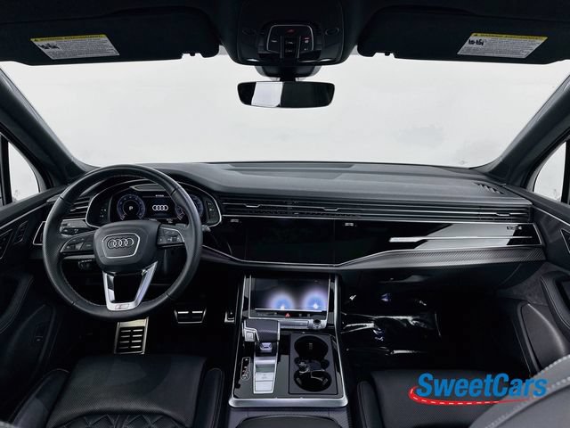 Used 2025 Audi SQ7 Premium Plus AWD/4WD image 15