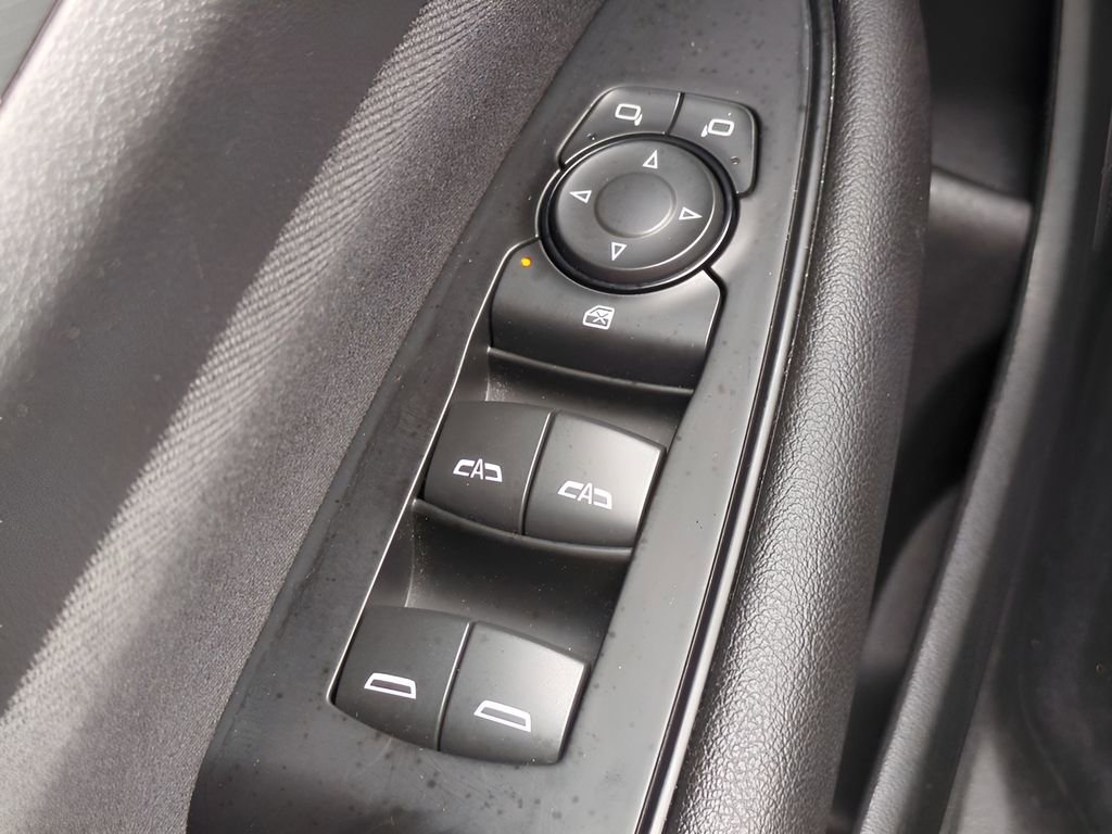 Used 2018 Buick Regal Preferred w/ Sights and Sounds Package image 21