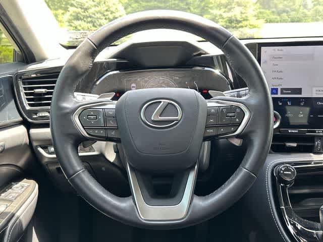 Used 2022 Lexus NX 350h AWD image 8