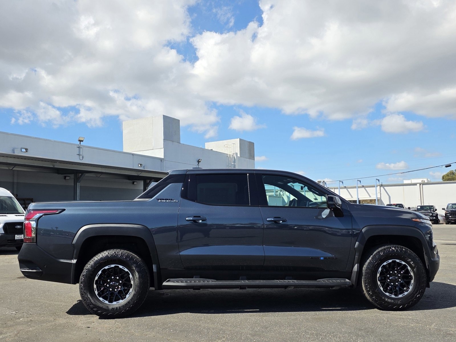 New 2026 Chevrolet Silverado EV Trail Boss w/ Premium Package image 9