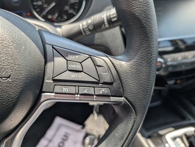 Used 2020 Nissan Rogue S AWD/4WD image 17