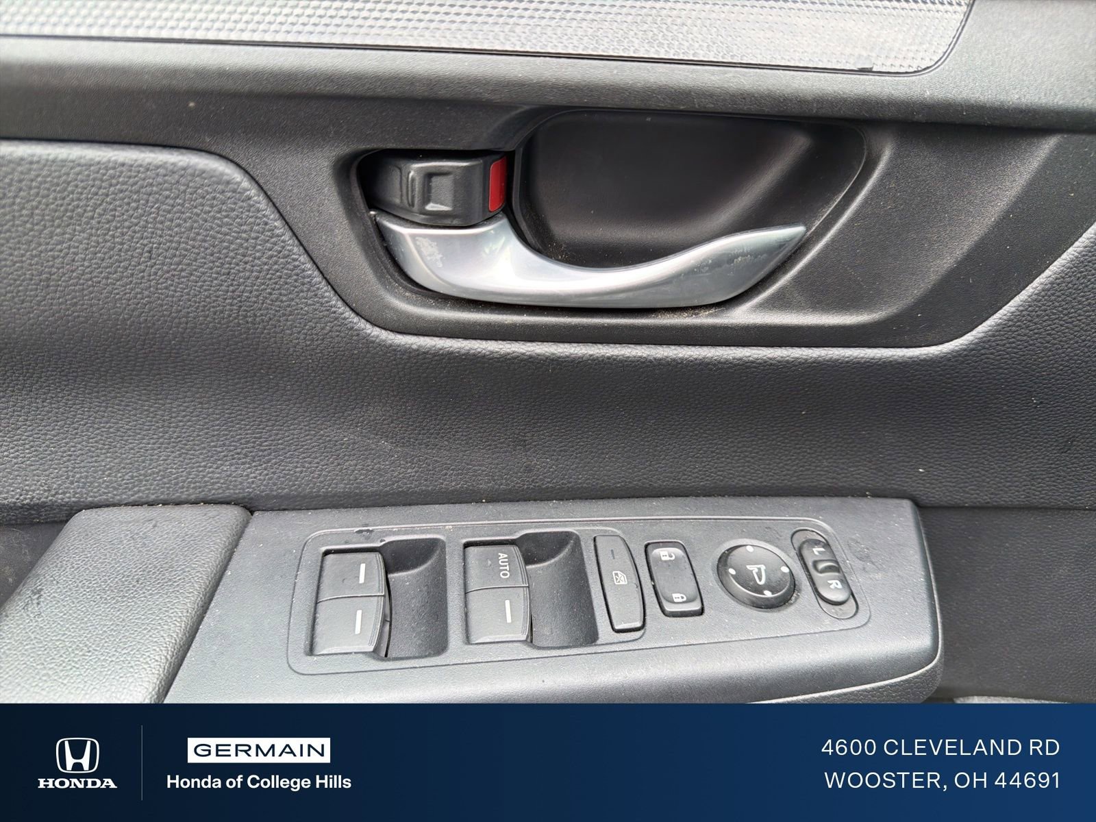 Used 2023 Honda CR-V LX image 14