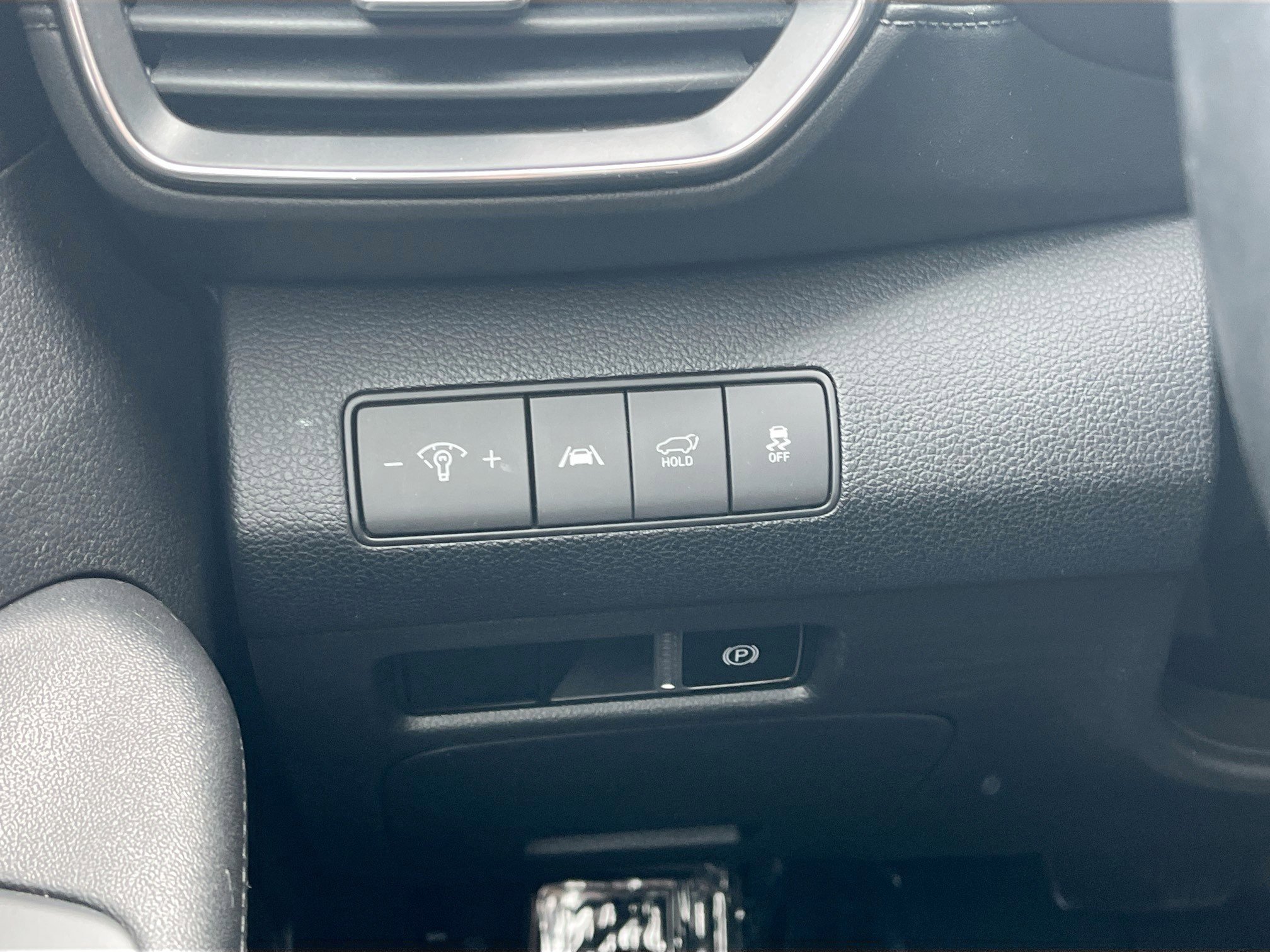 Used 2023 Hyundai Santa Fe SEL image 12