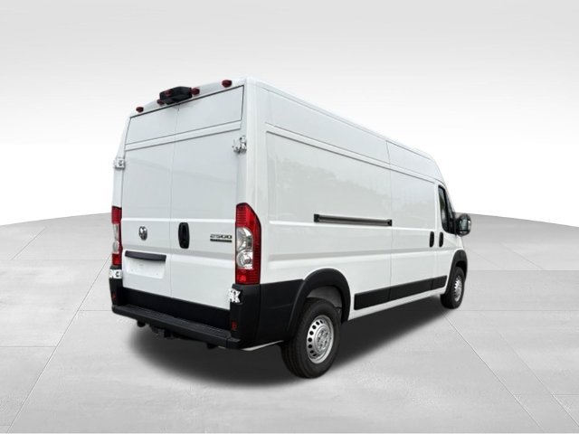 New 2026 RAM ProMaster 2500 w/ Convenience Group FWD image 15