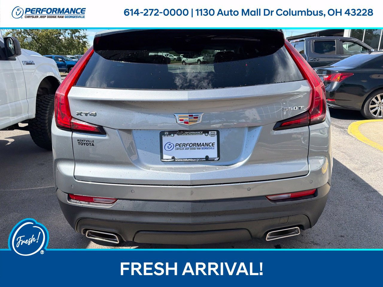 Used 2023 Cadillac XT4 Luxury w/ Driver Awareness Package FWD image 6