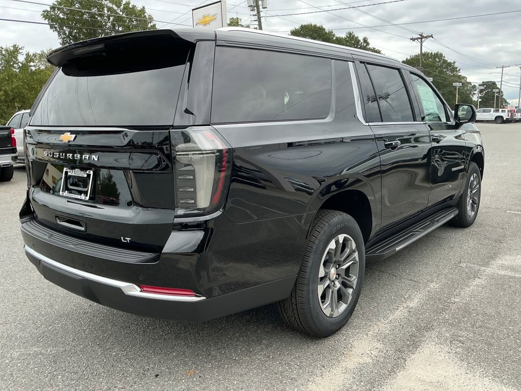 New 2026 Chevrolet Suburban LT w/ Comfort Package image 5
