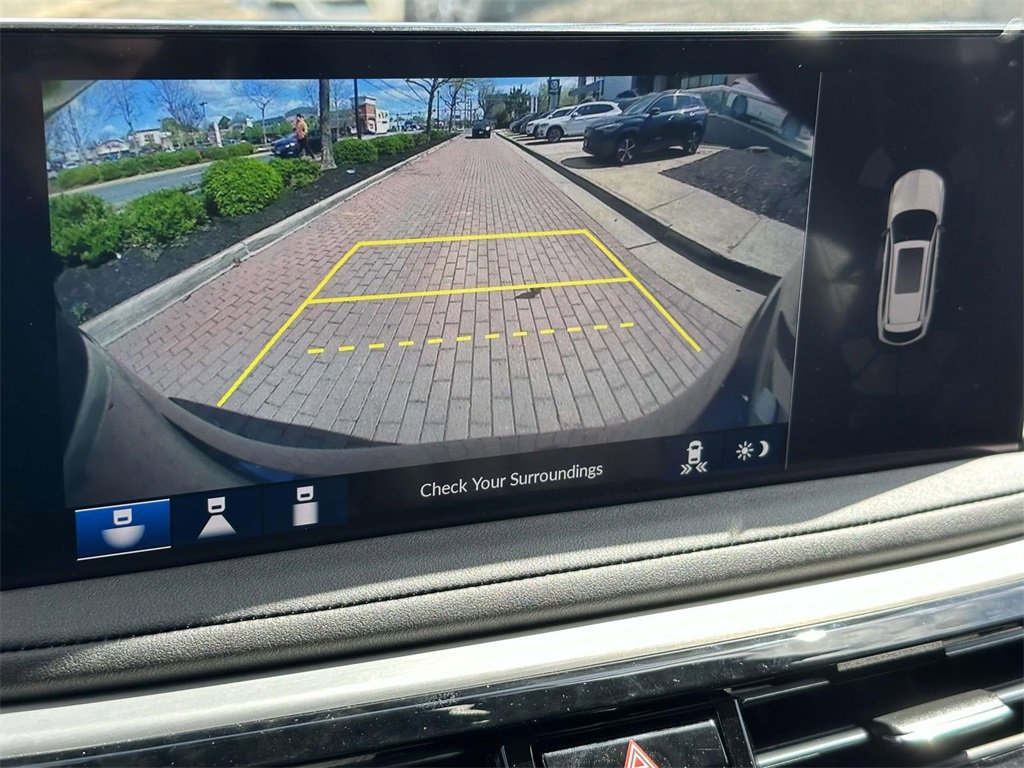 Certified 2025 Acura MDX w/ Technology Package image 9