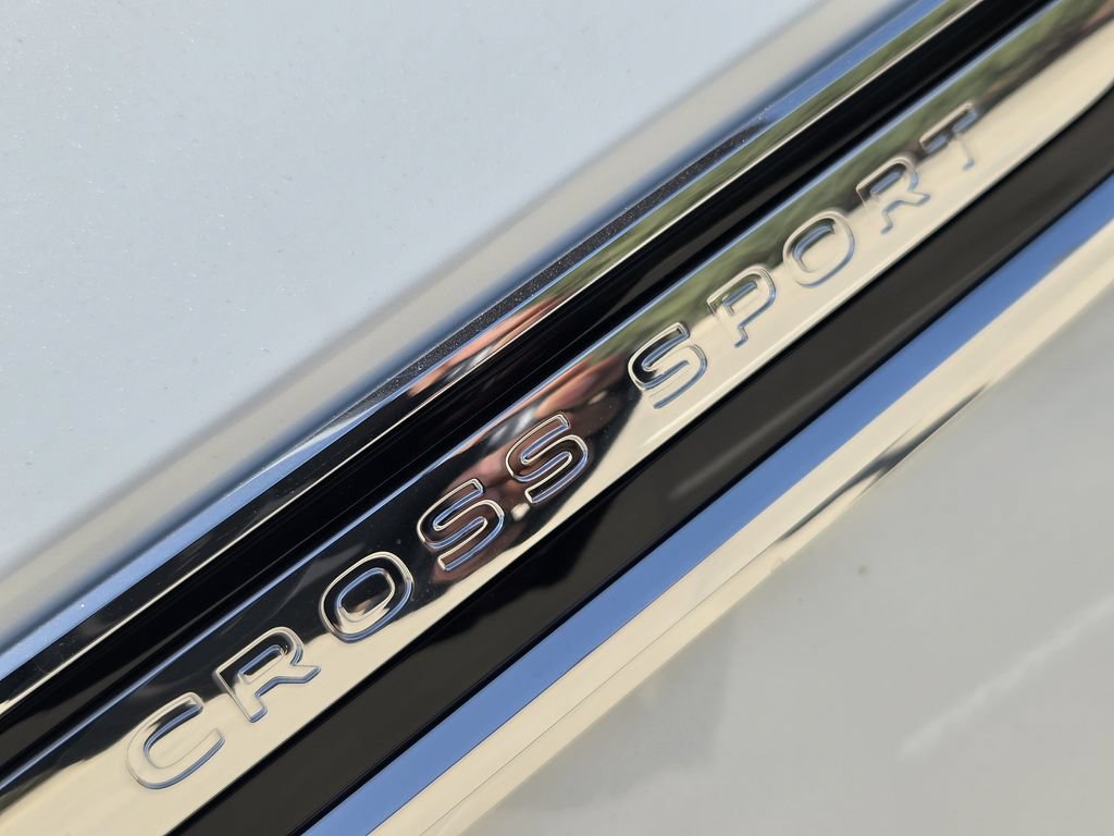 New 2026 Volkswagen Atlas Cross Sport SE FWD image 9