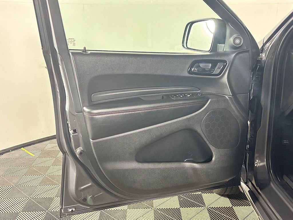 Certified 2025 Dodge Durango GT w/ Blacktop Package image 11