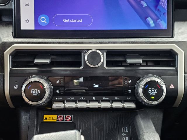 Used 2024 Toyota Tacoma Limited w/ Limited Package (LT) AWD/4WD image 18
