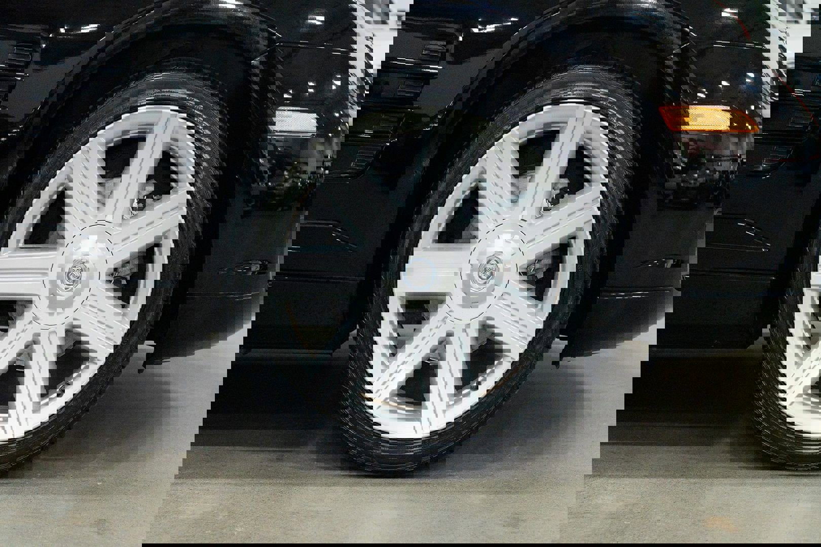 Used 2006 Chrysler Crossfire Coupe image 13