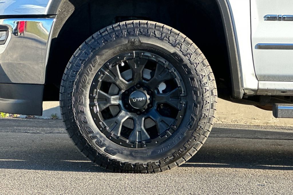 Used 2018 GMC Sierra 1500 SLT w/ SLT Premium Package image 25