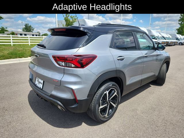 Used 2023 Chevrolet TrailBlazer RS w/ Technology Package FWD image 9