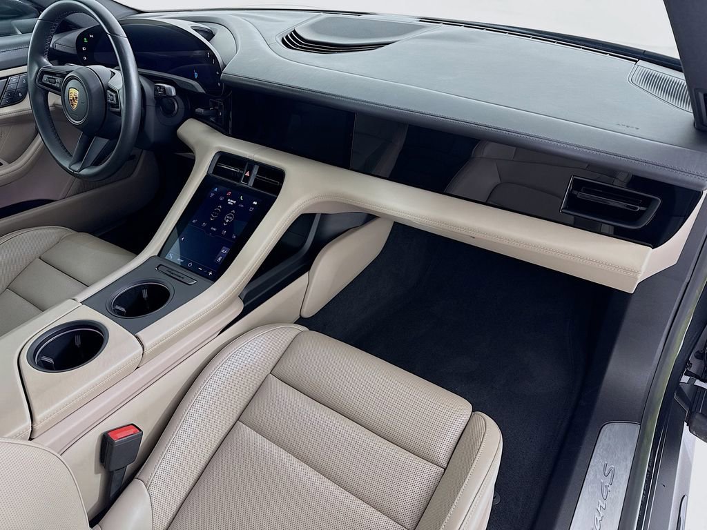 Certified 2023 Porsche Taycan 4S AWD/4WD image 30