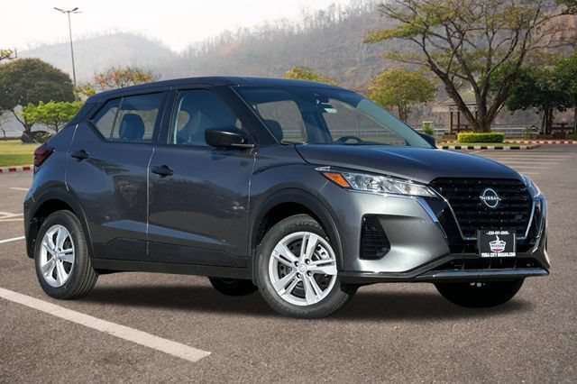Certified 2025 Nissan Kicks Play S FWD image 2