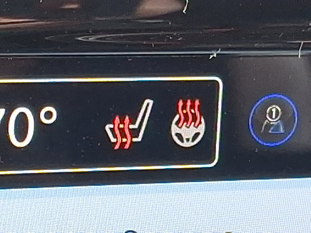 New 2026 Chrysler Voyager LX FWD image 17